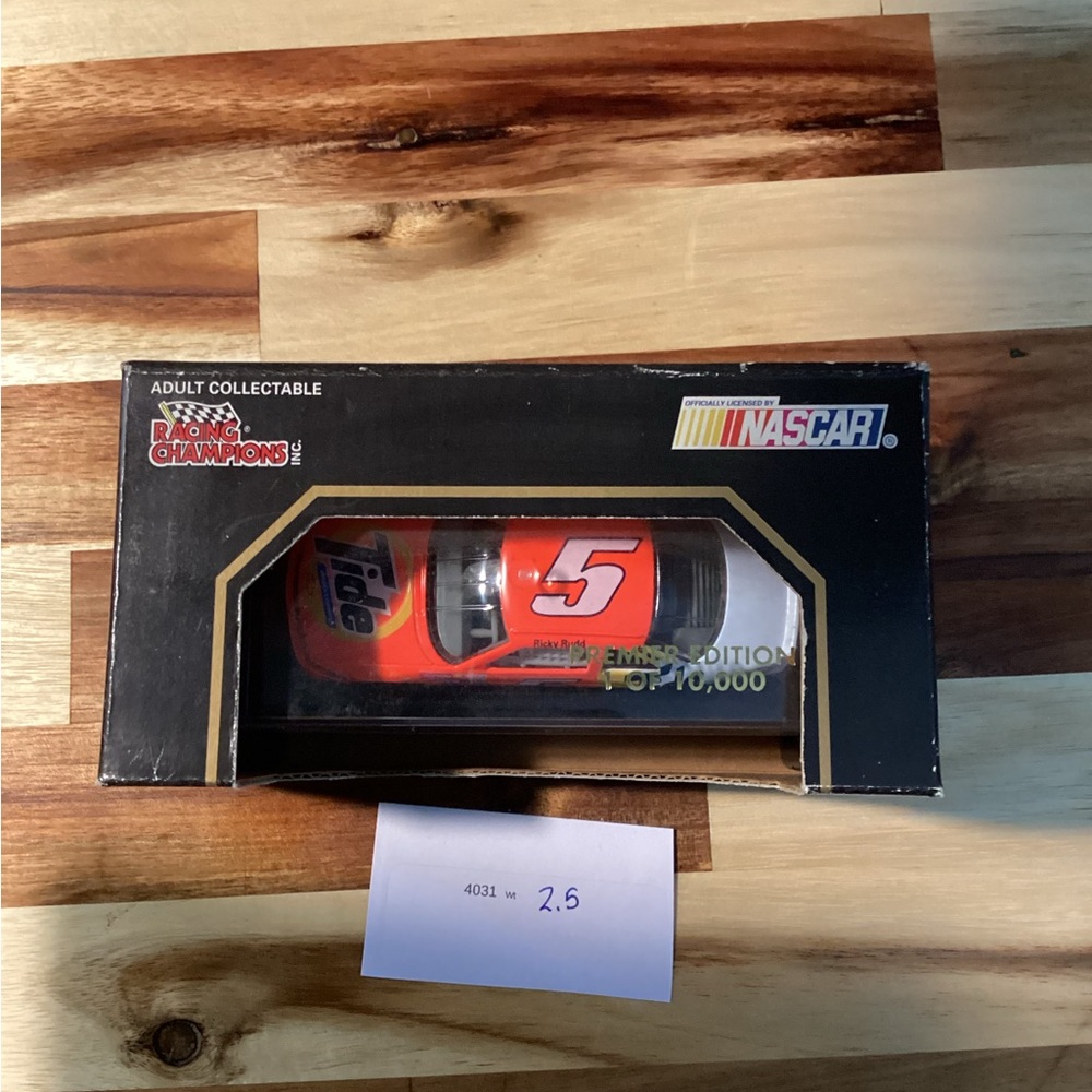 Racing Champions Premier 1:43 Chevrolet Lumina #5 Ricky Rudd Diecast Limited